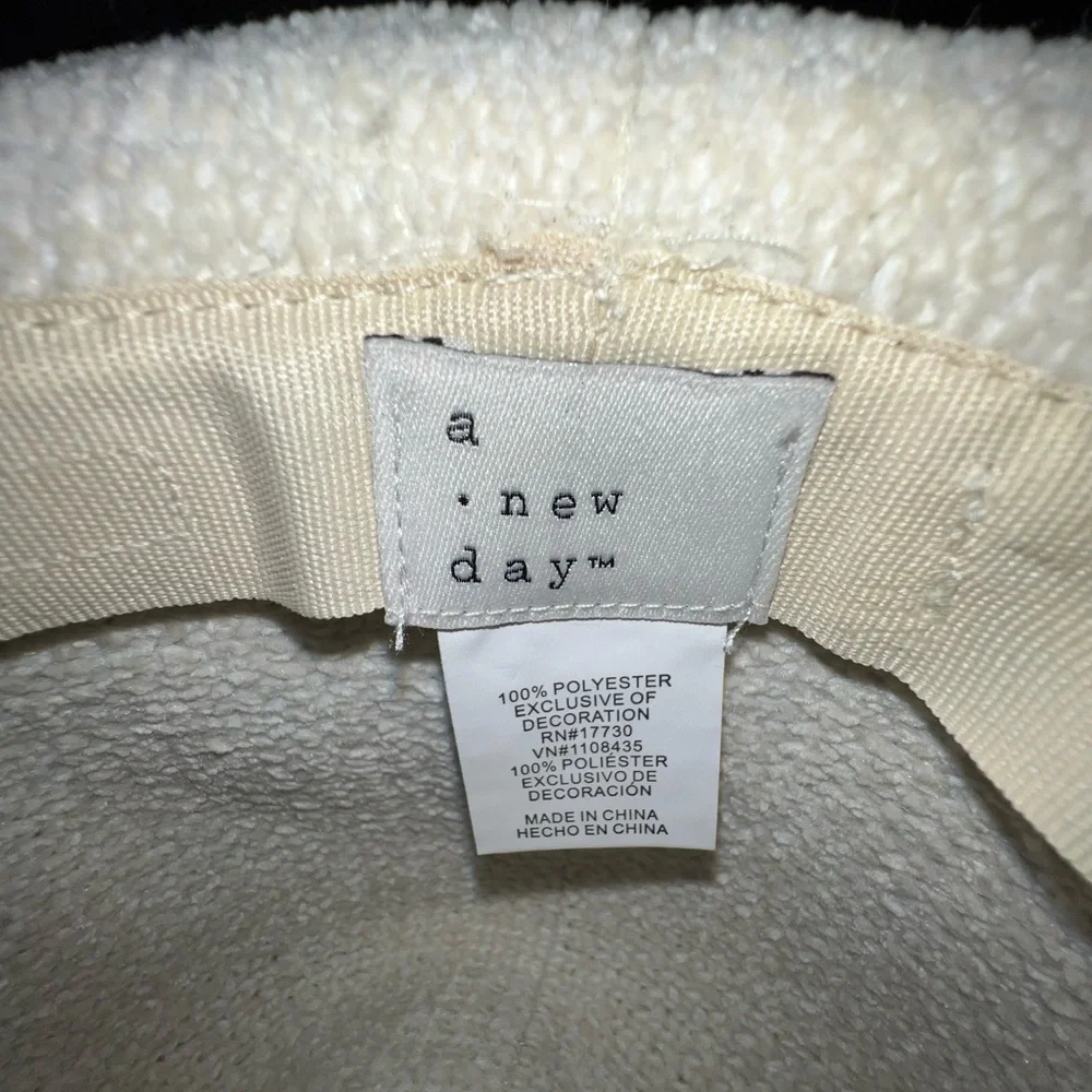 A new day Elegant Cream Women's Hat